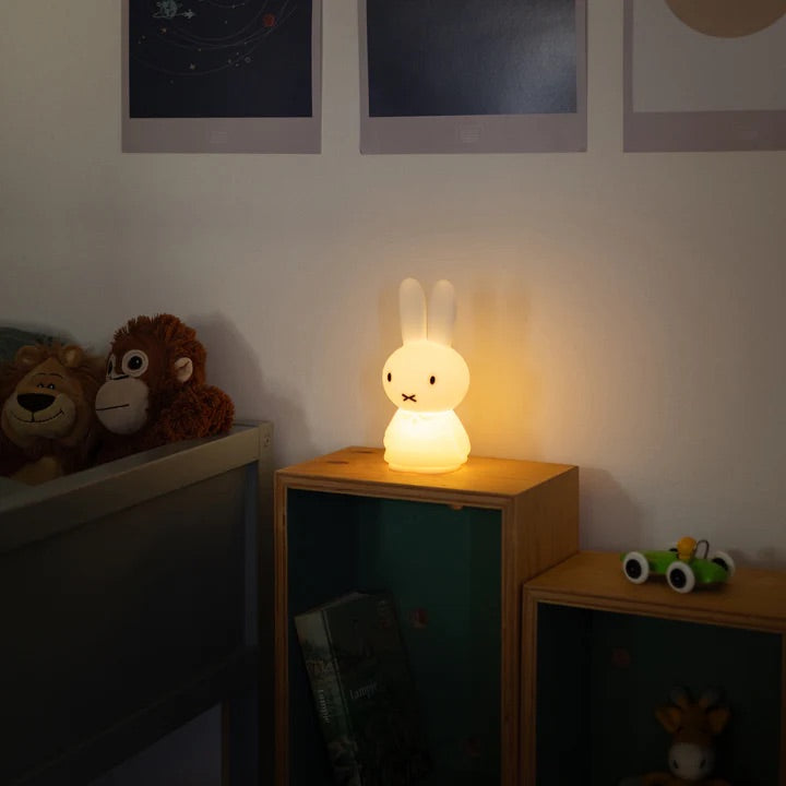 Miffy Shines lamp showing four brightness levels for ambient lighting