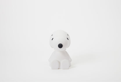 Side view of Snoopy First Light design details