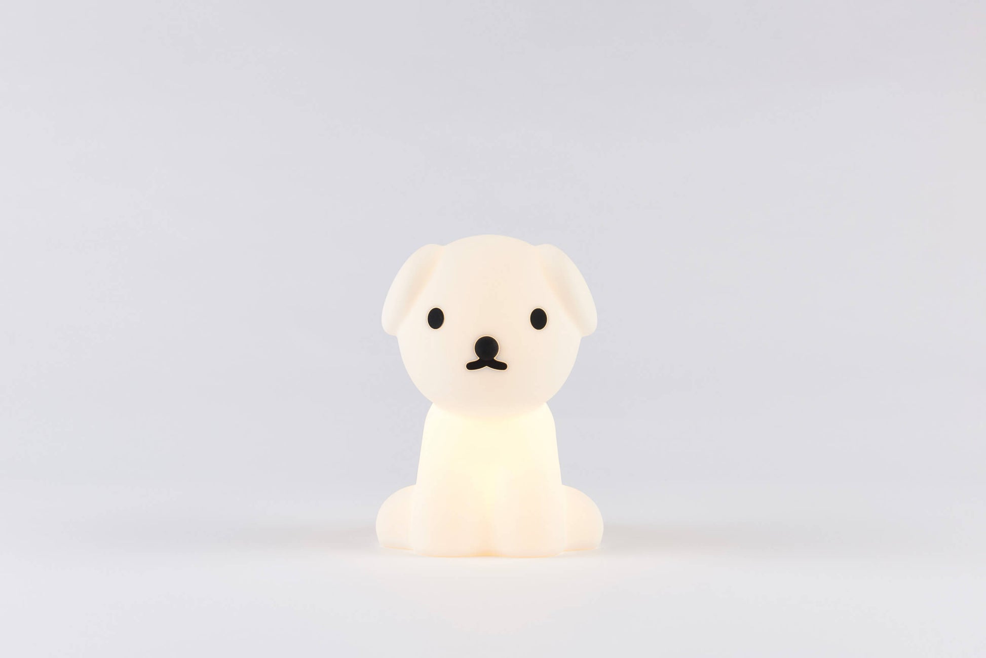 Close-up of Snuffy First Light BPA-free silicone body