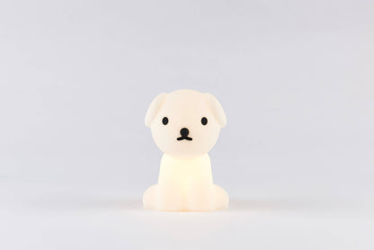 Close-up of Snuffy First Light BPA-free silicone body